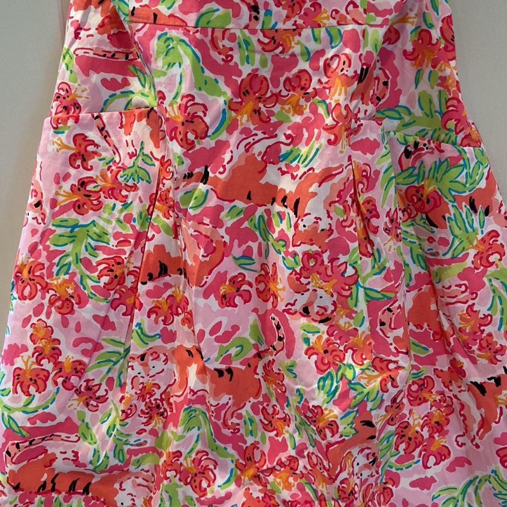 Gorgeous and flirty Lilly Pulitzer Strapless Dress Size 4 - Picture 3 of 7